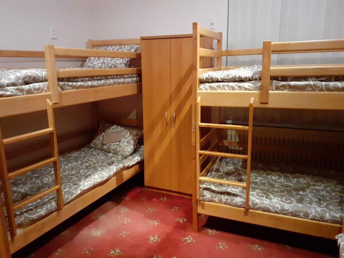 Uneed Sport Hostel โอเดสซา ภายนอก รูปภาพ